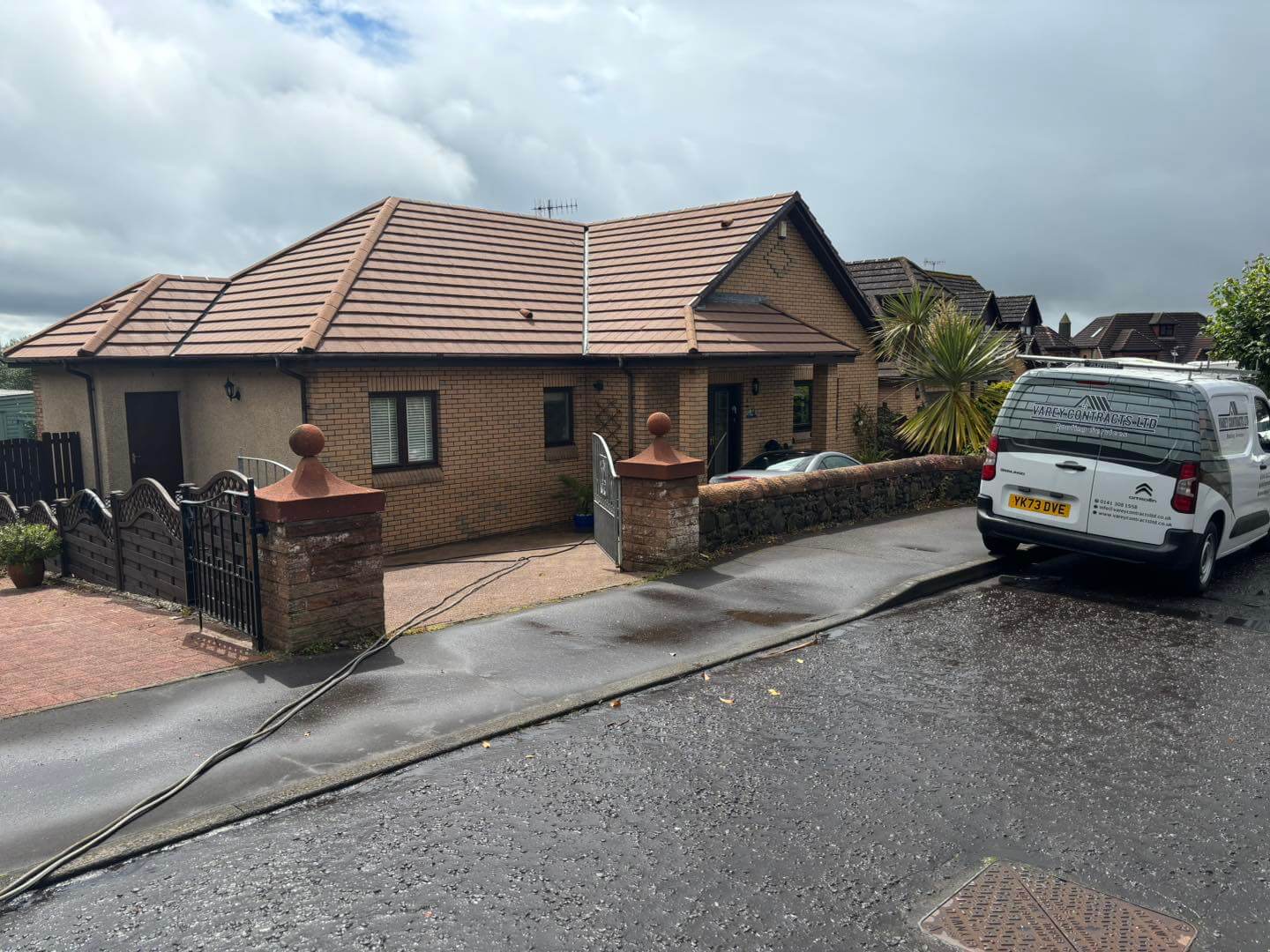 roof cleaning glasgow